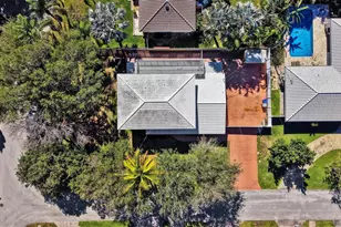 2780 SE 5th Ct, Pompano Beach, FL 33062 - Photo 2