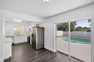 405 SW 78th Terrace, Pompano Beach, FL 33068 - Photo 4