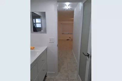 9800 Sunrise Lakes Boulevard #109, Sunrise, FL 33322 - Photo 10