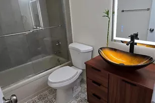 8900 SW 20th Pl, Davie, FL 33324 - Photo 32