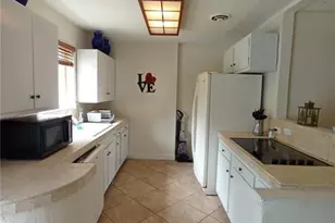 510 S 29th Ct, Hollywood, FL 33020 - Photo 4