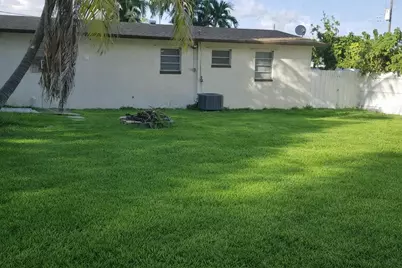 842 Kaye Street, West Palm Beach, FL 33405 - Photo 20