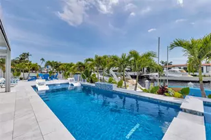 2720 NE 7th St, Pompano Beach, FL 33062 - Photo 32