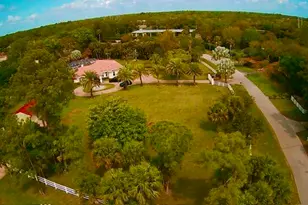 650 E Rambling Dr, Wellington, FL 33414 - Photo 74