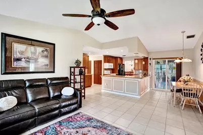 7629 Sunflower Drive, Margate, FL 33063 - Photo 20