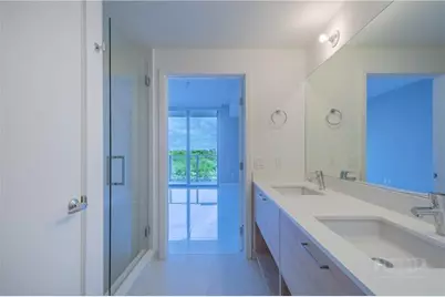 16385 Biscayne Boulevard #405, Aventura, FL 33160 - Photo 4