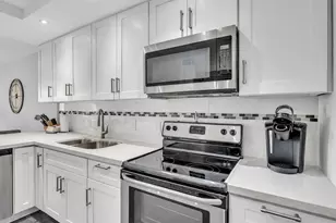 4030 W Palm Aire Dr, Pompano Beach, FL 33069 - Photo 16