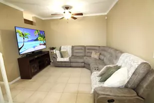 11729 NW 47th Dr, Pompano Beach, FL 33076 - Photo 12