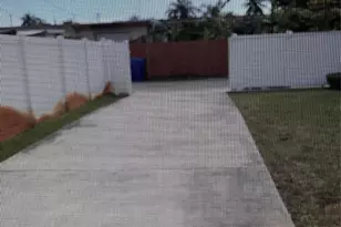 5424 Jackson St, Hollywood, FL 33021 - Photo 18