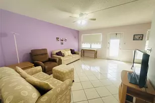 2045 Newport N, Deerfield Beach, FL 33442 - Photo 4