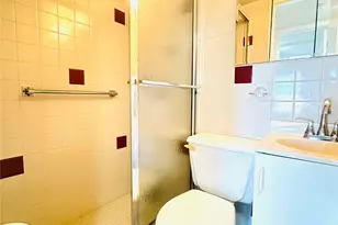 2045 Newport, Deerfield Beach, FL 33442 - Photo 16