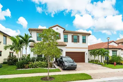 8605 E Baypoint Circle, Parkland, FL 33076 - Photo 4