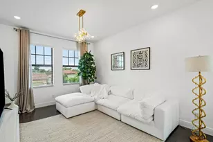 8605 E Baypoint Cir, Parkland, FL 33076 - Photo 8