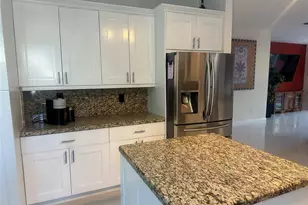 15705 NW 10th St, Pembroke Pines, FL 33028 - Photo 16