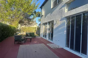 15705 NW 10th St, Pembroke Pines, FL 33028 - Photo 12