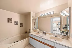 8373 Boca Rio Dr, Boca Raton, FL 33433 - Photo 38