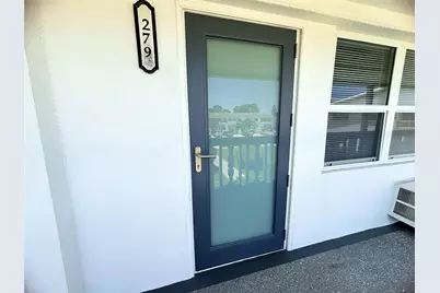 279 Oakridge P #279, Deerfield Beach, FL 33442 - Photo 2