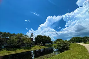 279 Oakridge P, Deerfield Beach, FL 33442 - Photo 32