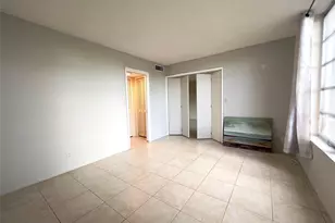 2671 S Course Dr, Pompano Beach, FL 33069 - Photo 12