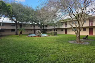 7173 Orange Dr, Davie, FL 33314 - Photo 1