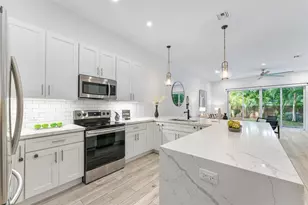 1121 SW 2nd Ct, Fort Lauderdale, FL 33312 - Photo 6