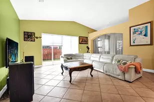 14520 SW 37th St, Miramar, FL 33027 - Photo 10