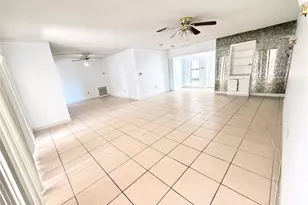 8980 NW 24th Pl, Sunrise, FL 33322 - Photo 2