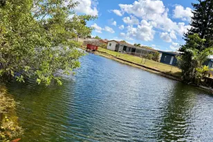 8980 NW 24th Pl, Sunrise, FL 33322 - Photo 16