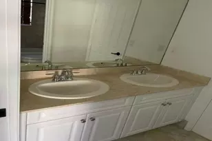 8491 NW 40th St, Hollywood, FL 33024 - Photo 12