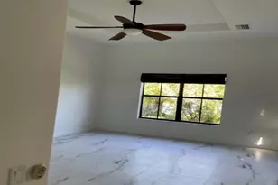 8491 NW 40th St, Hollywood, FL 33024 - Photo 14