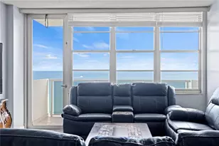 3725 S Ocean Dr, Hollywood, FL 33019 - Photo 4