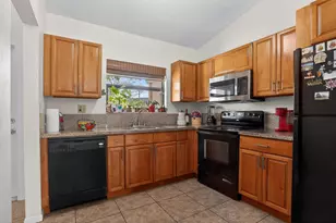 7917 NW 62nd Ct, Tamarac, FL 33321 - Photo 16