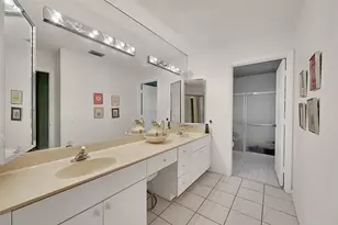 7905 Hibiscus Way, Tamarac, FL 33321 - Photo 22