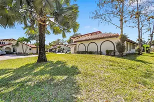 7905 Hibiscus Way, Tamarac, FL 33321 - Photo 4