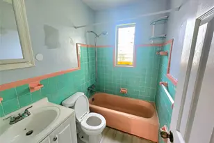 6115 Monroe St, Hollywood, FL 33023 - Photo 8