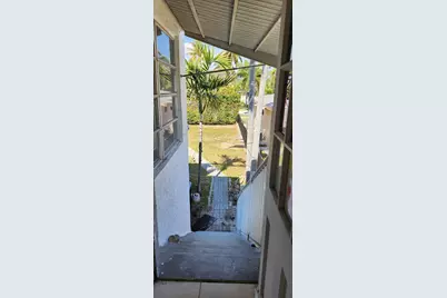 708 NE 4th Street #2, Hallandale Beach, FL 33009 - Photo 10