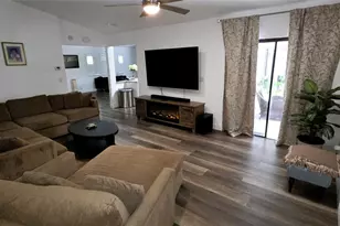 1021 Cherry Ln, Wellington, FL 33414 - Photo 20