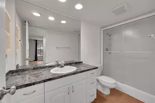 428 NW 70th Ave, Plantation, FL 33317 - Photo 20