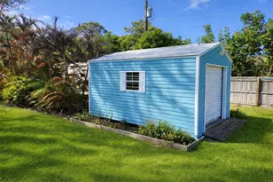 728 N Fischer Cir, Sebastian, FL 32958 - Photo 22