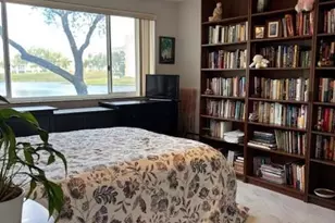 10111 NW 24th Pl, Sunrise, FL 33322 - Photo 12