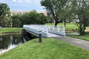 10111 NW 24th Pl, Sunrise, FL 33322 - Photo 18