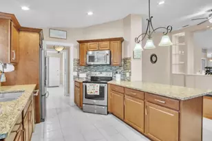 1531 NW Amherst Dr, Port Saint Lucie, FL 34986 - Photo 14