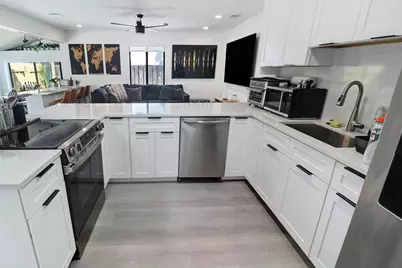 508 SW 13th Street, Fort Lauderdale, FL 33315 - Photo 10