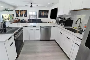 508 SW 13th St, Fort Lauderdale, FL 33315 - Photo 10