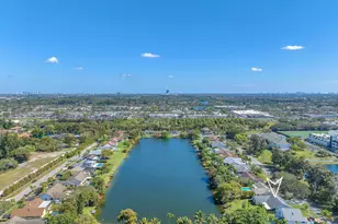 8411 SW 57th St, Davie, FL 33328 - Photo 32