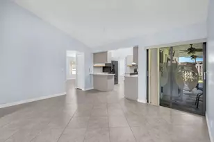 8411 SW 57th St, Davie, FL 33328 - Photo 4