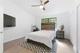 10900 W Sample Rd, Coral Springs, FL 33065 - Photo 20