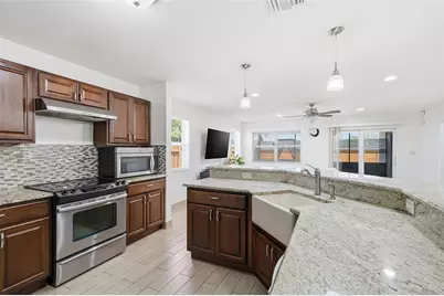 5015 SW 18th Street, Hollywood, FL 33023 - Photo 10