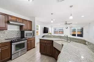 5015 SW 18th St, West Park, FL 33023 - Photo 10