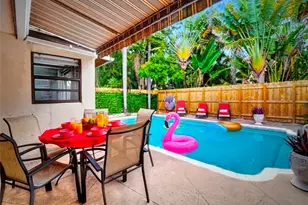 3024 NE 2nd Terrace, Wilton Manors, FL 33334 - Photo 2